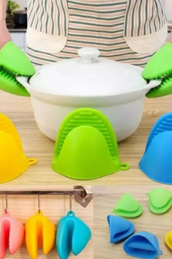 Silicone Heat Resistant Gloves Clips – Non-Slip Pot & Bowl Holder (Pair, Random Color)
